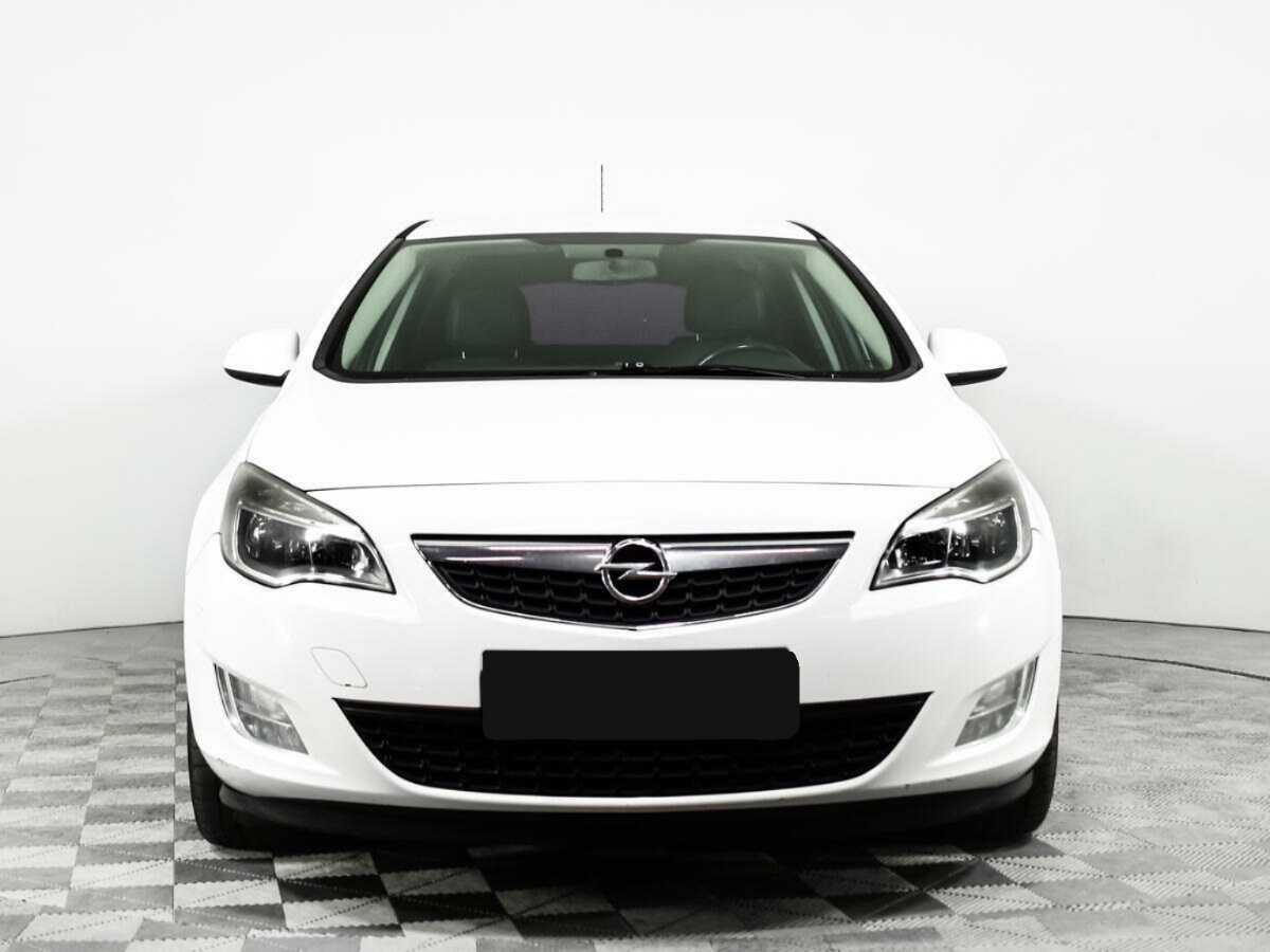 Opel Astra, 2012 - Фото №1