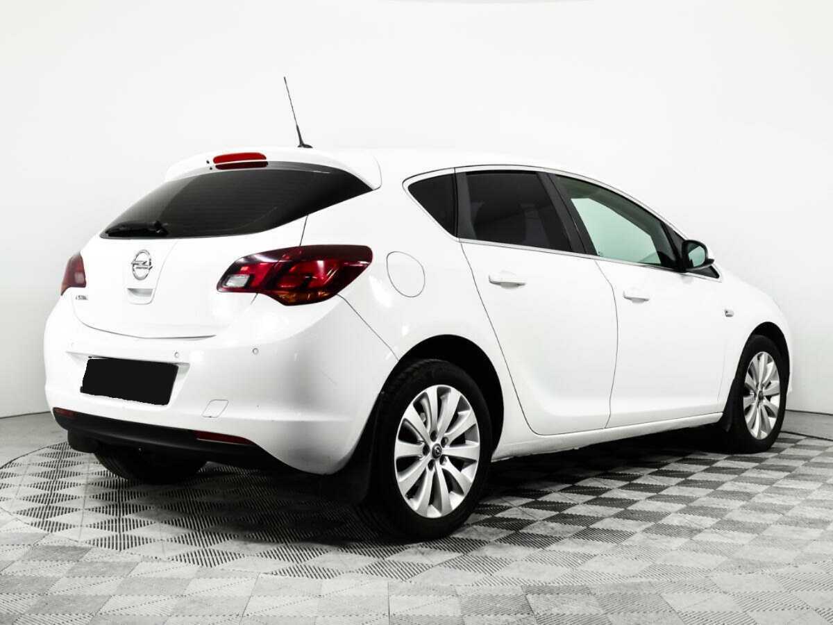 Opel Astra, 2012 - Фото №3