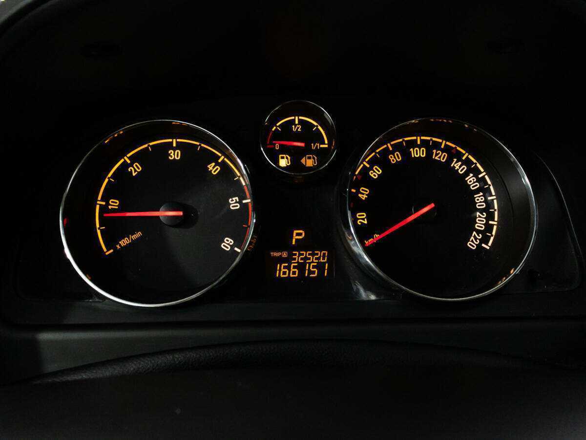 Opel Antara, 2012 - Фото №11