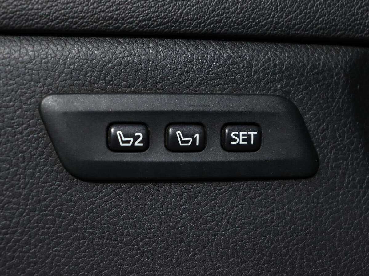 Toyota Avensis, 2018 - Фото №14