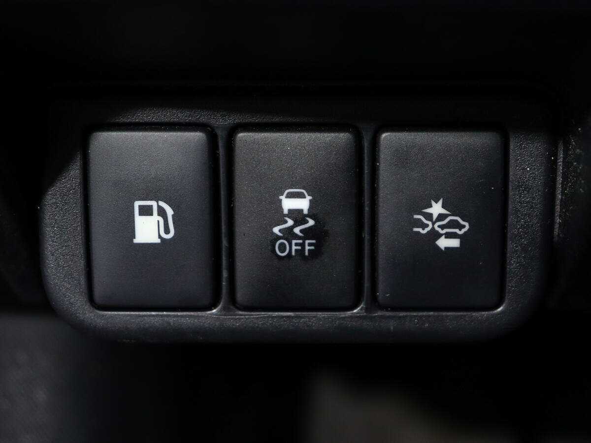 Toyota Avensis, 2018 - Фото №16