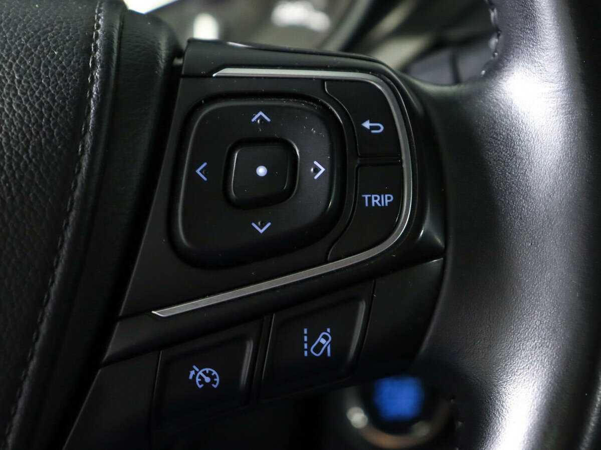 Toyota Avensis, 2018 - Фото №18