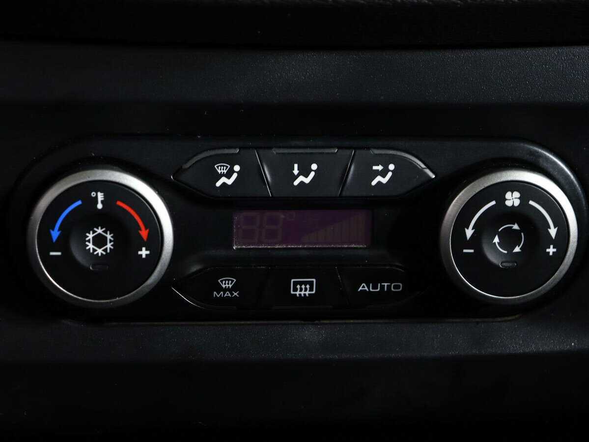 Lada (ВАЗ) XRAY, 2016 - Фото №17