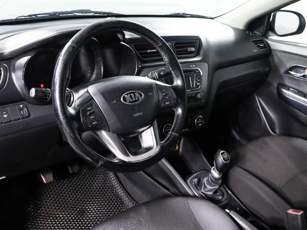 Kia Rio 6-speed, 2014 - Фото №13