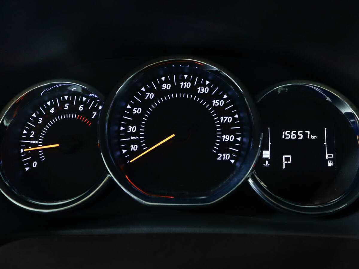 Renault Logan Stepway, 2022 - Фото №8