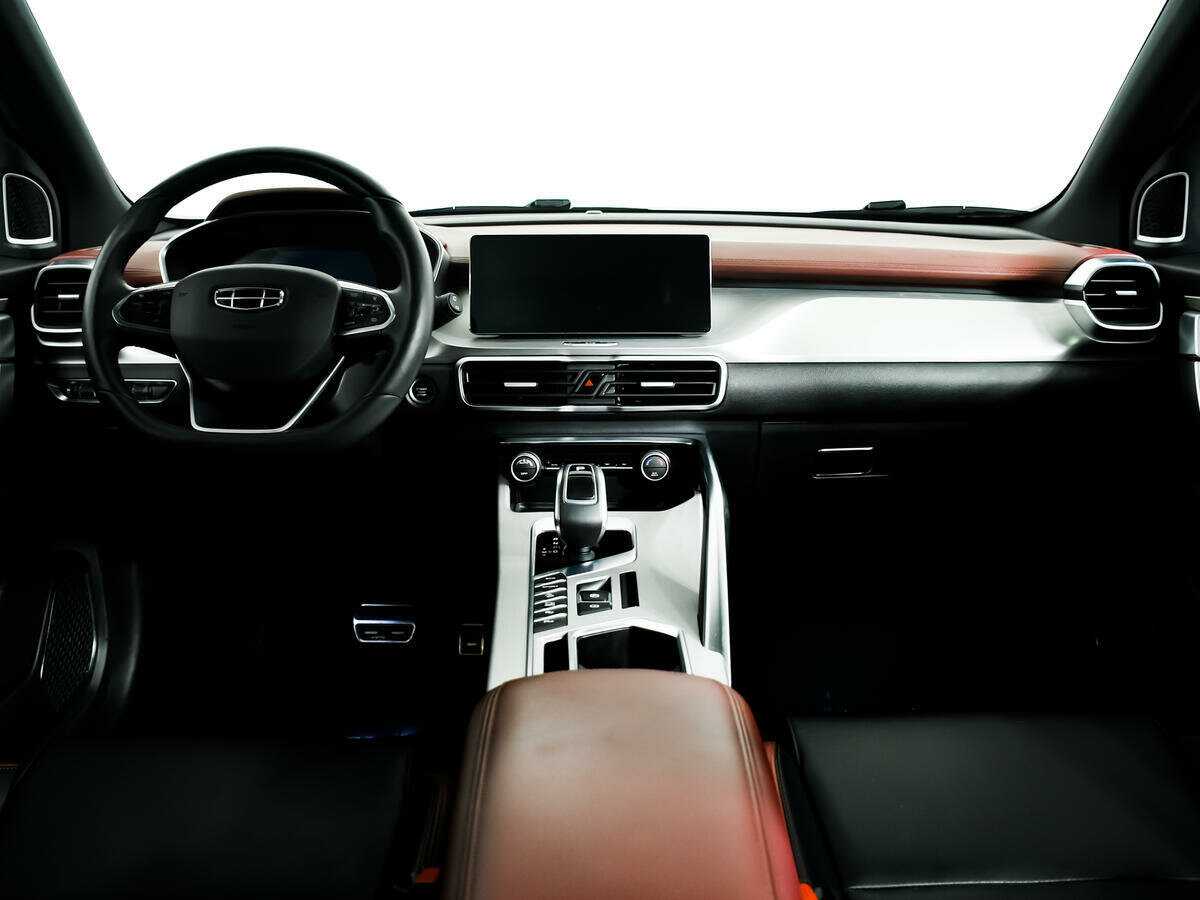 Geely Coolray, 2022 - Фото №10