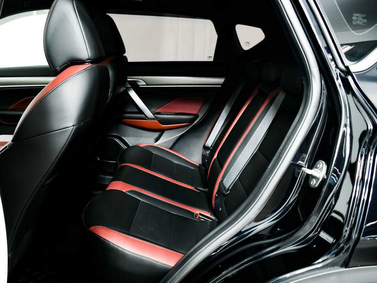 Geely Coolray, 2022 - Фото №11