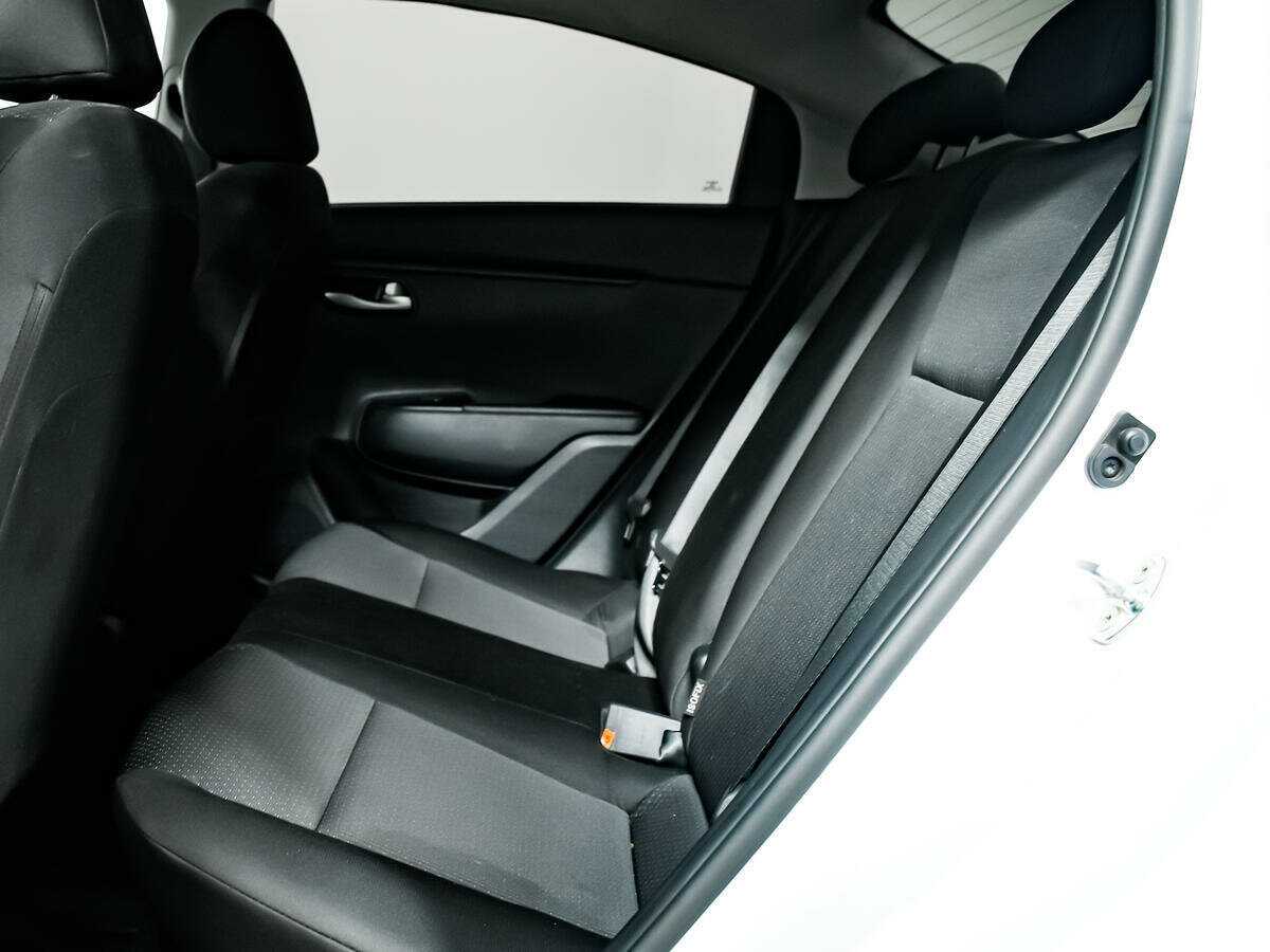 Kia Rio, 2021 - Фото №11