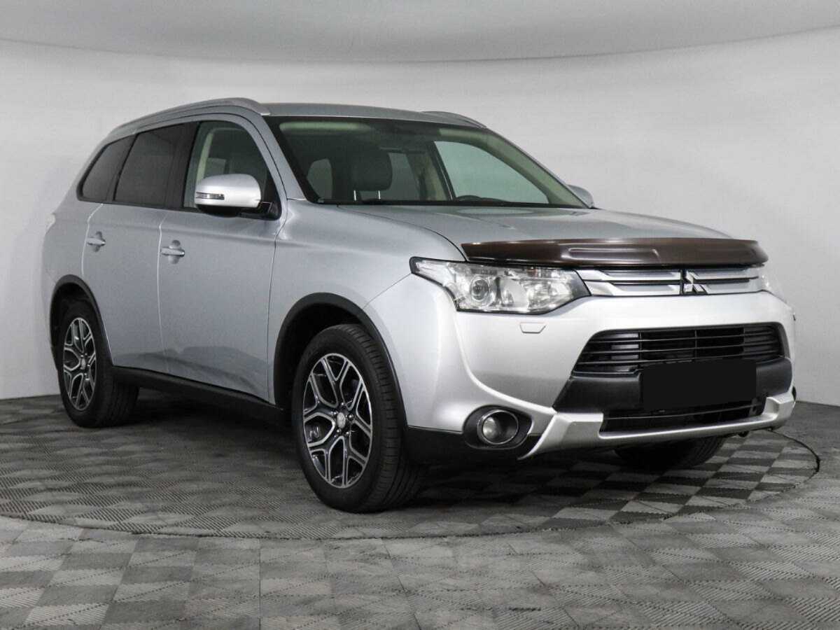 Mitsubishi Outlander, 2014 - Фото №2