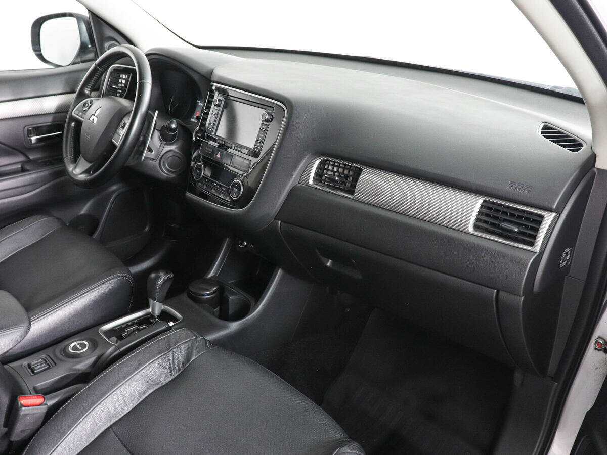 Mitsubishi Outlander, 2014 - Фото №9