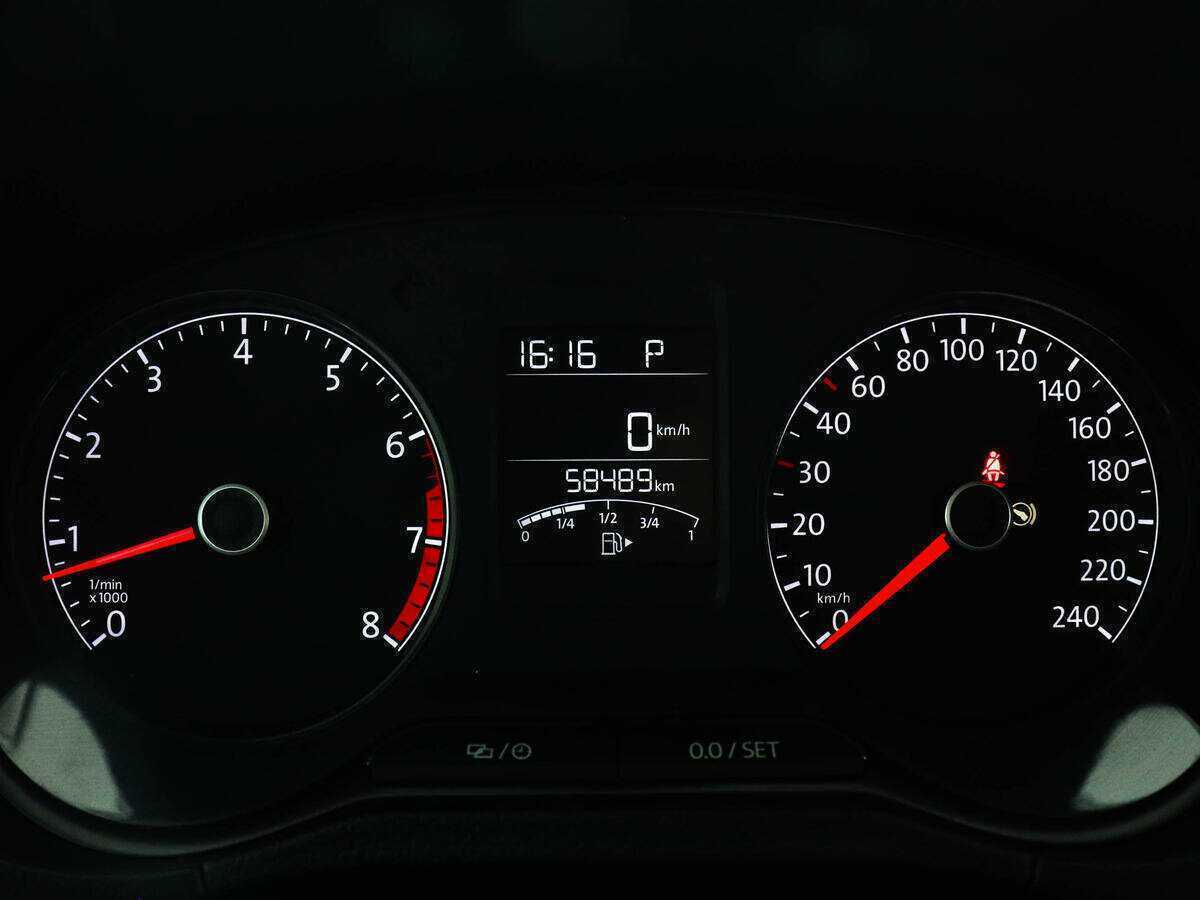 Volkswagen Polo, 2019 - Фото №10