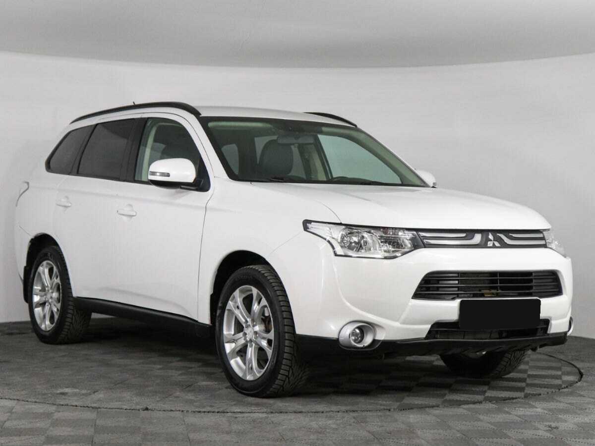Mitsubishi Outlander, 2013 - Фото №2