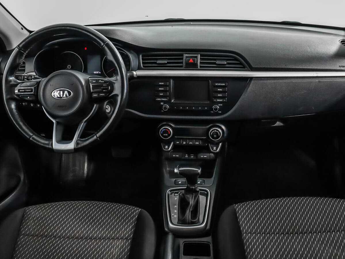 Kia Rio X-Line, 2019 - Фото №11