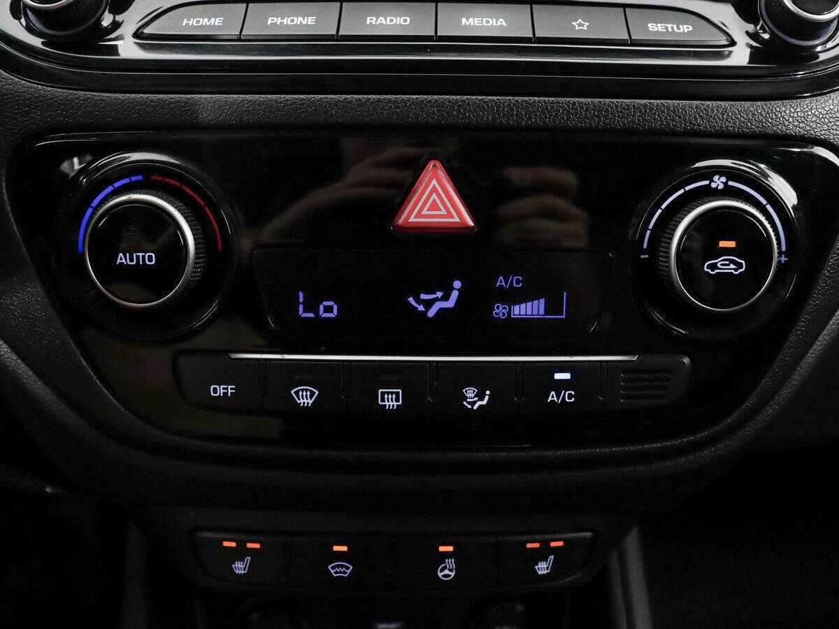 Hyundai Solaris, 2020 - Фото №10