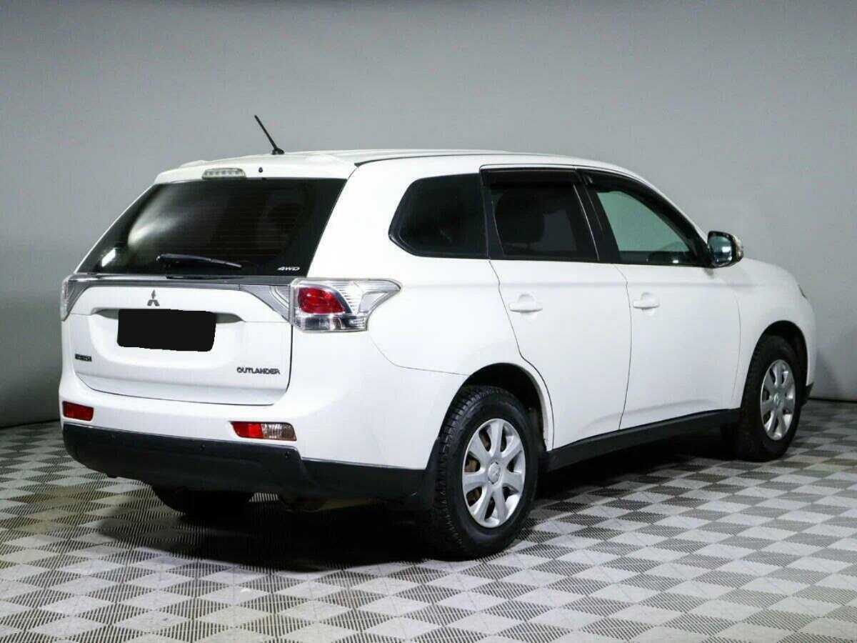 Mitsubishi Outlander, 2012 - Фото №3