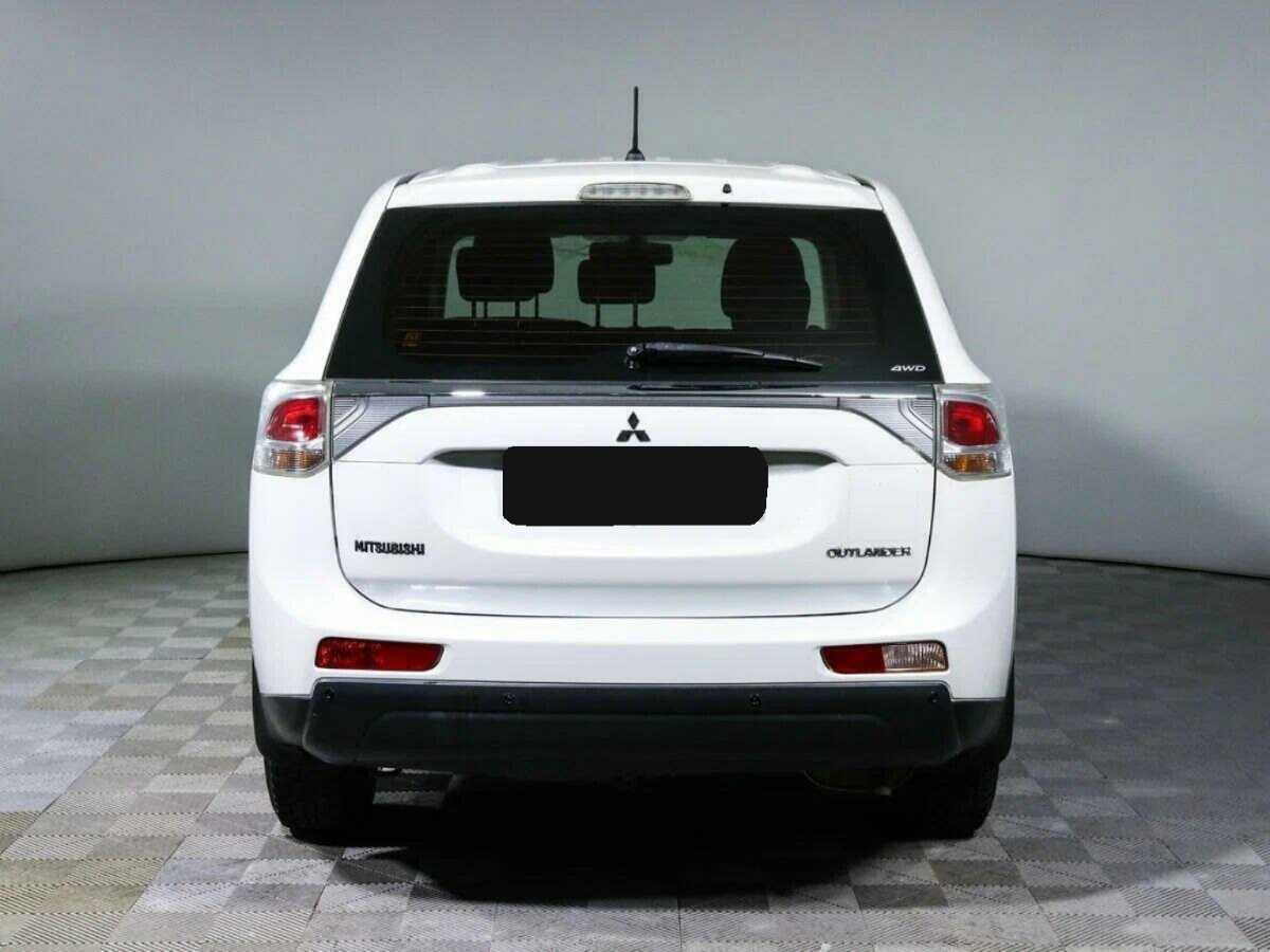 Mitsubishi Outlander, 2012 - Фото №4