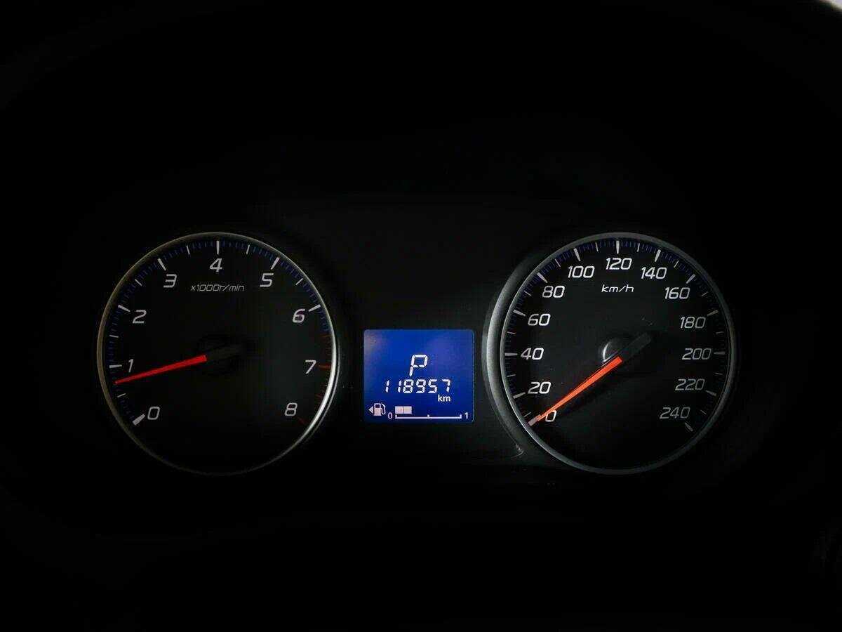 Mitsubishi Outlander, 2012 - Фото №8