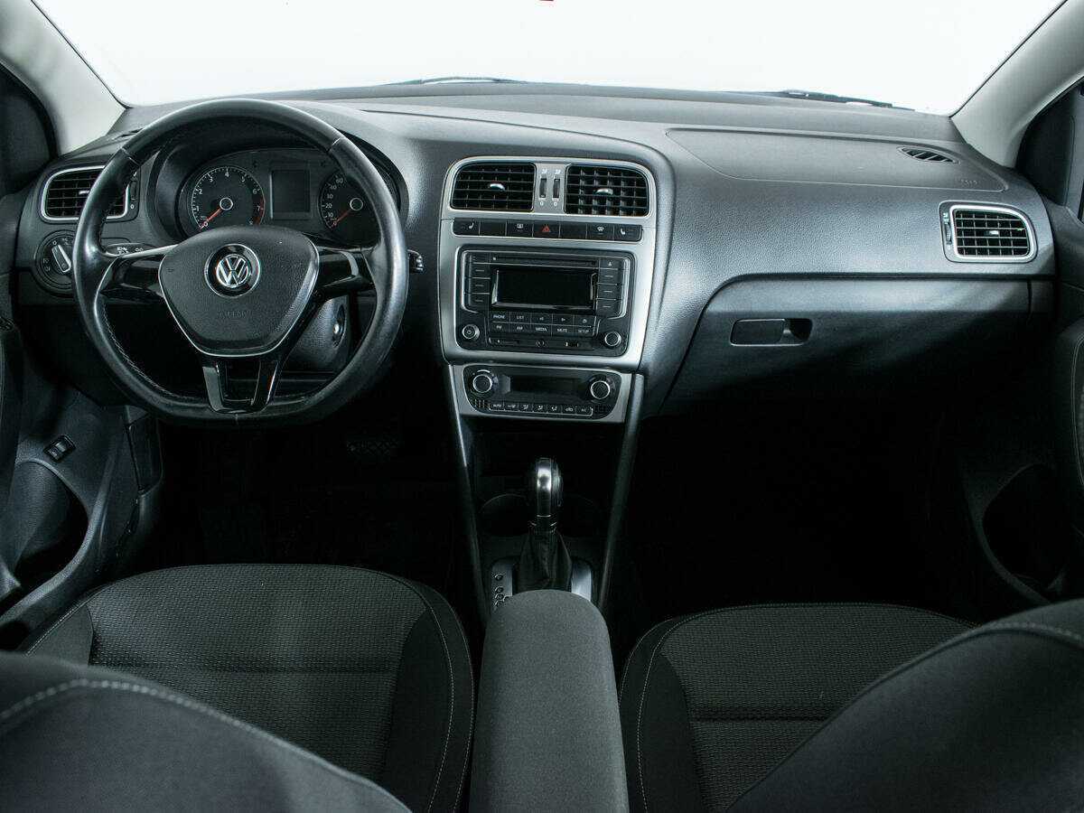 Volkswagen Polo, 2016 - Фото №11