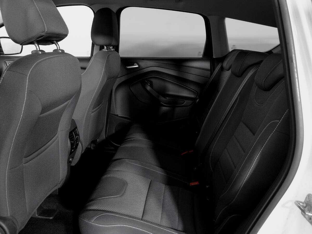 Ford Kuga, 2016 - Фото №9