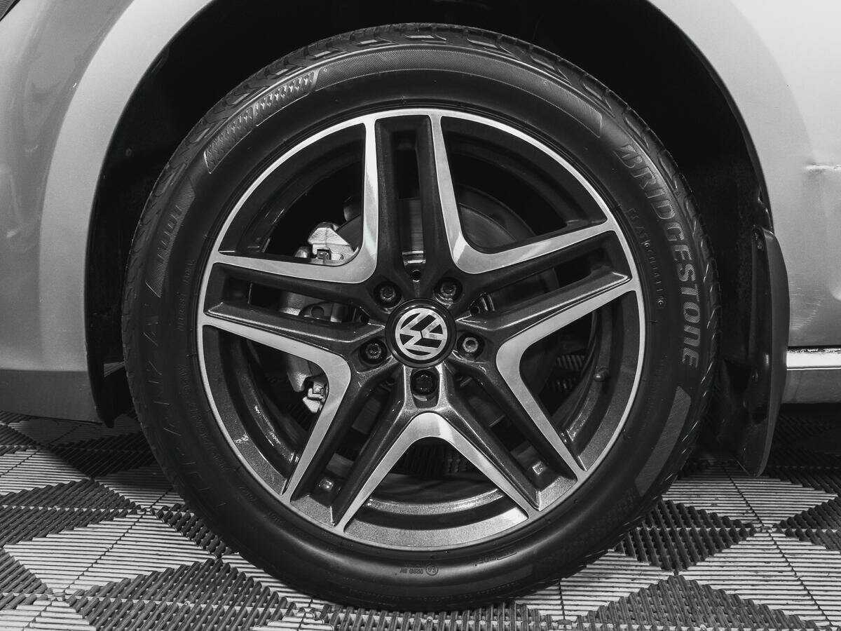 Volkswagen Golf, 2013 - Фото №16