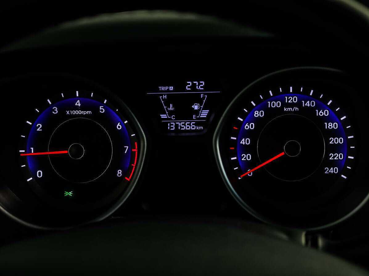 Hyundai Elantra, 2015 - Фото №14