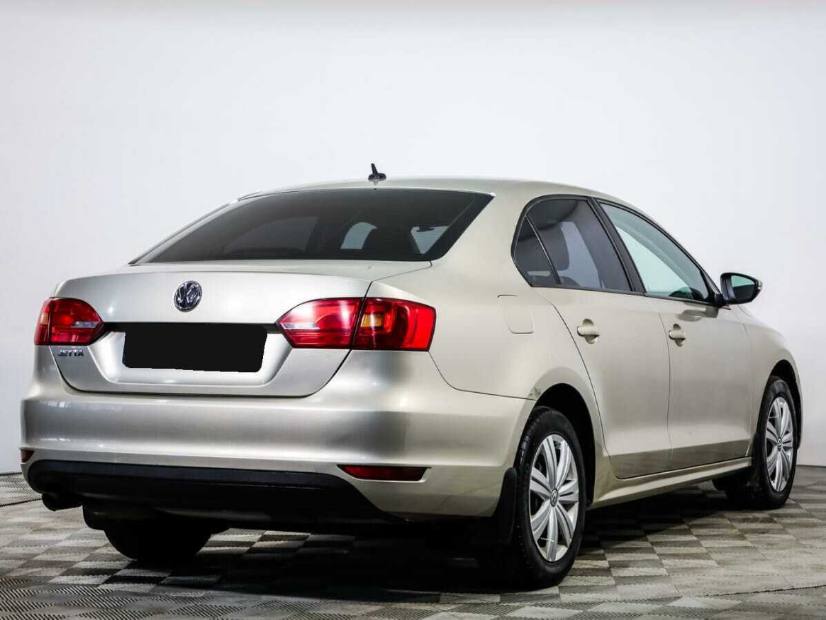 Volkswagen Jetta, 2012 - Фото №3