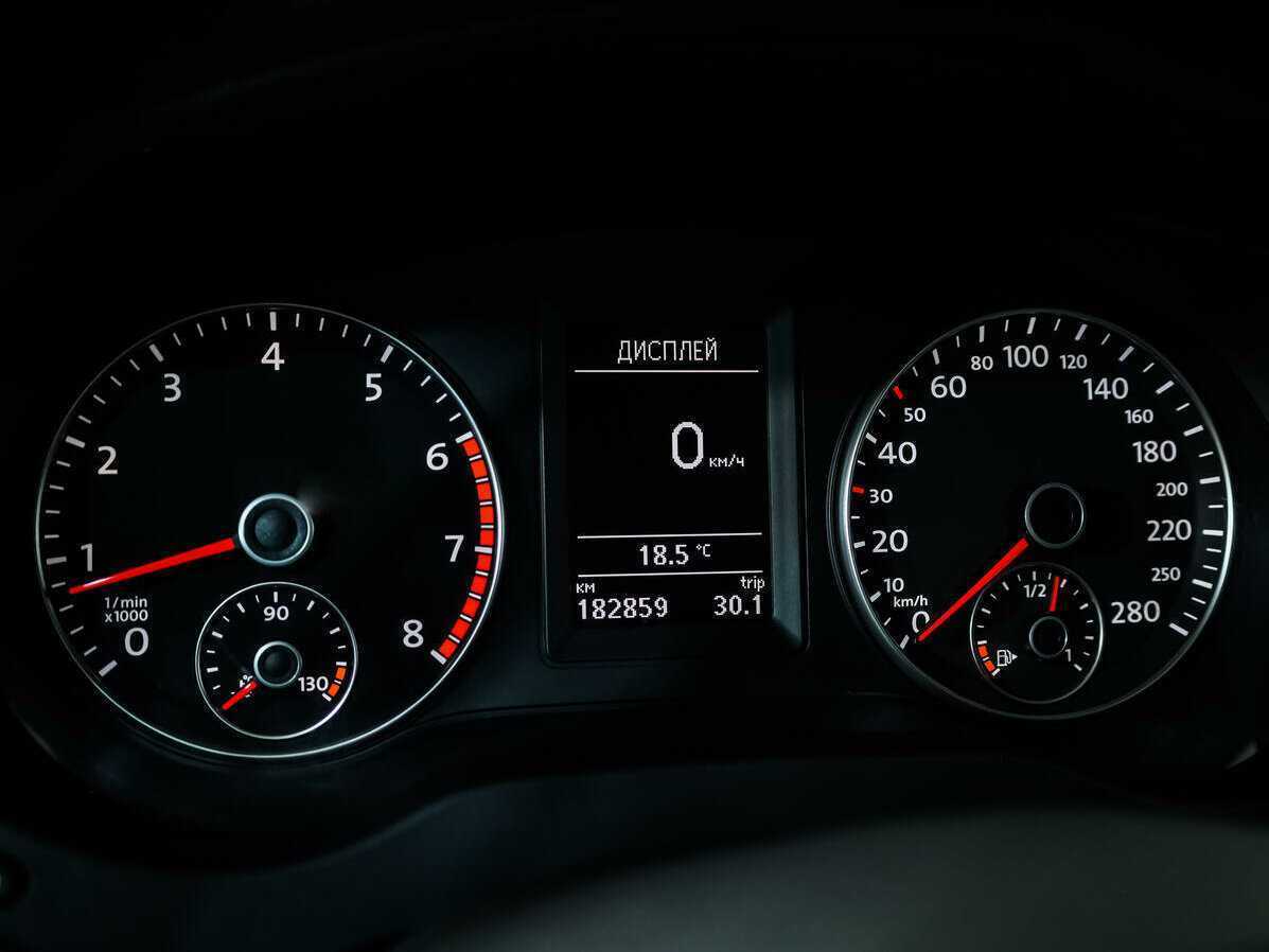 Volkswagen Jetta, 2012 - Фото №14