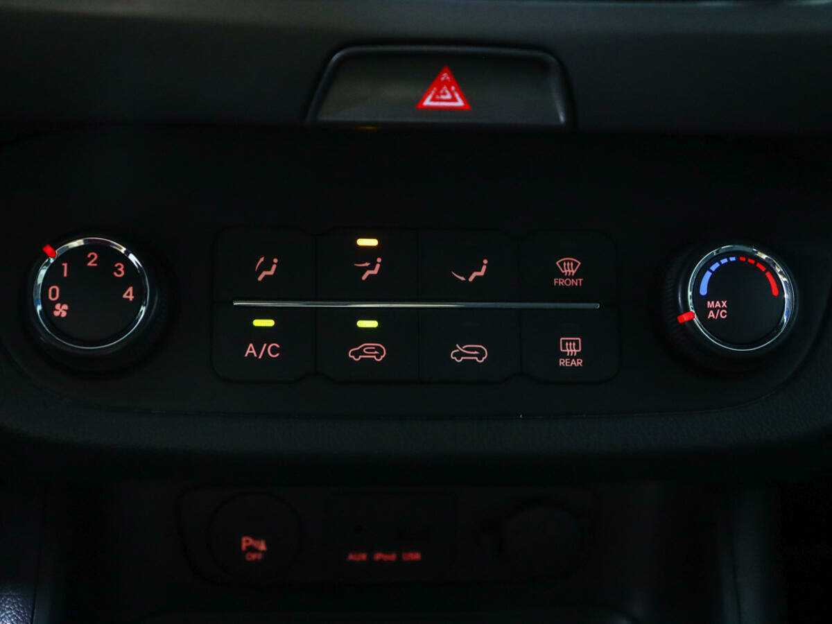 Kia Sportage, 2012 - Фото №14