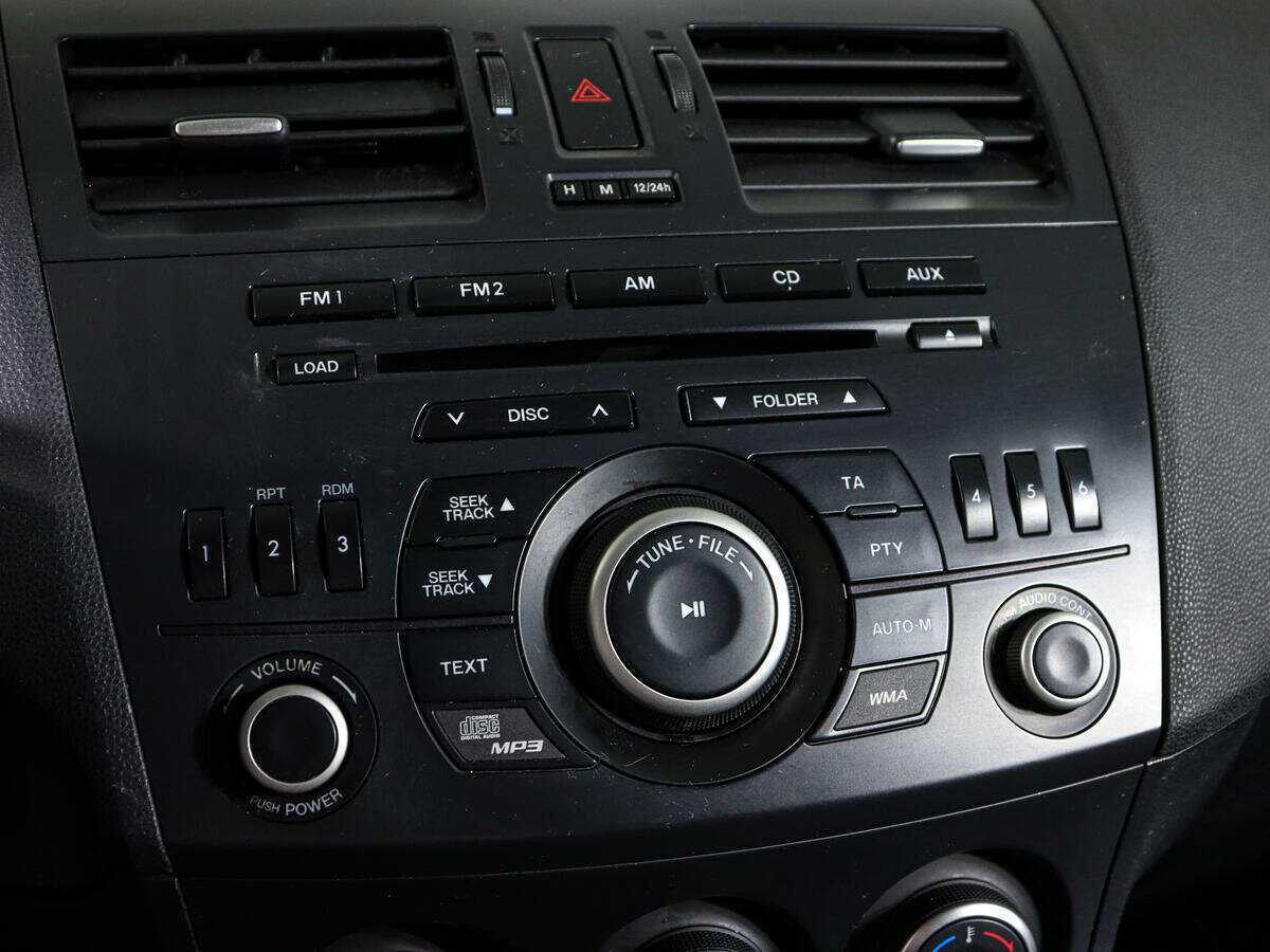 Mazda 3, 2012 - Фото №16