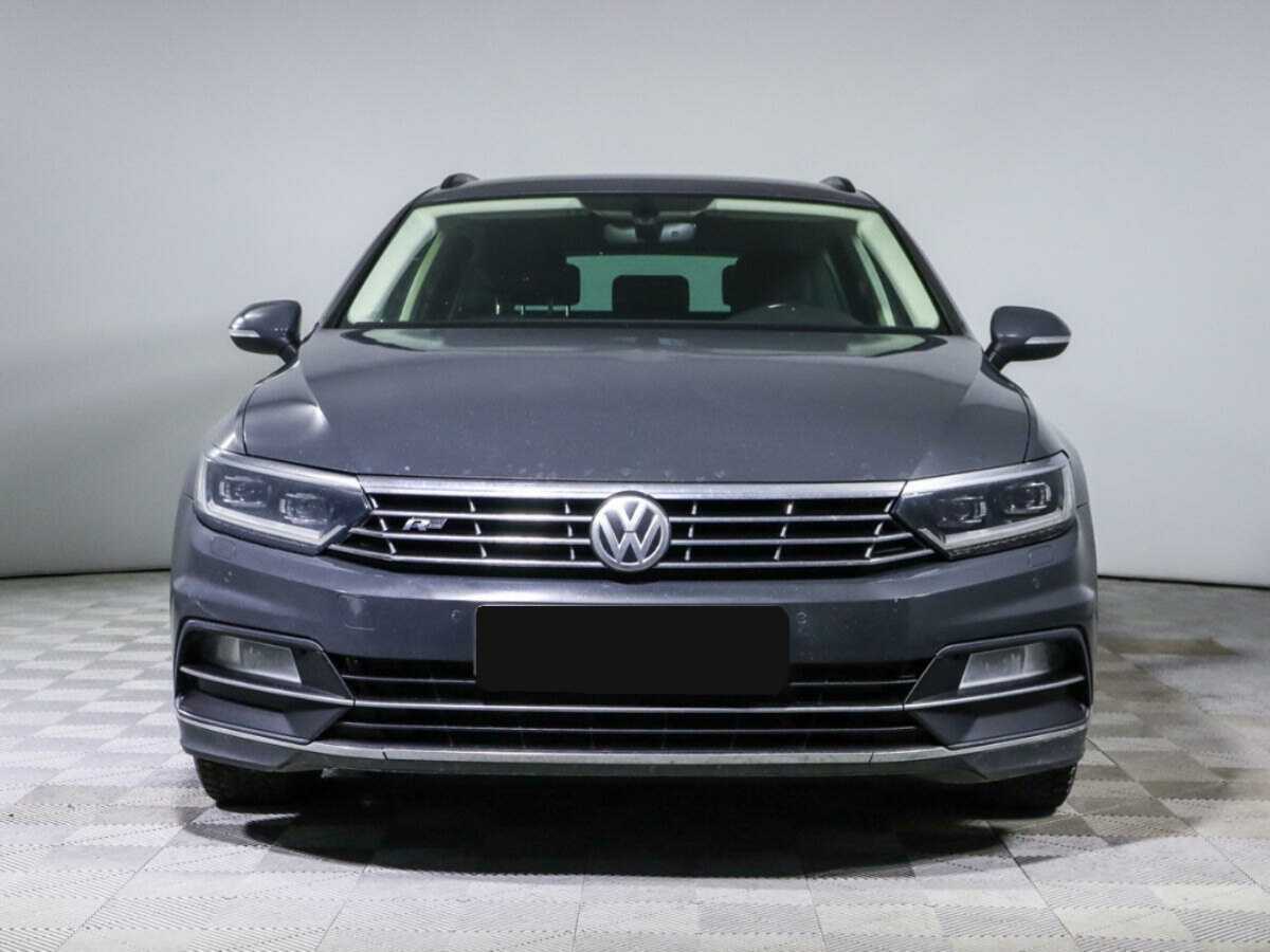 Volkswagen Passat, 2017 - Фото №1