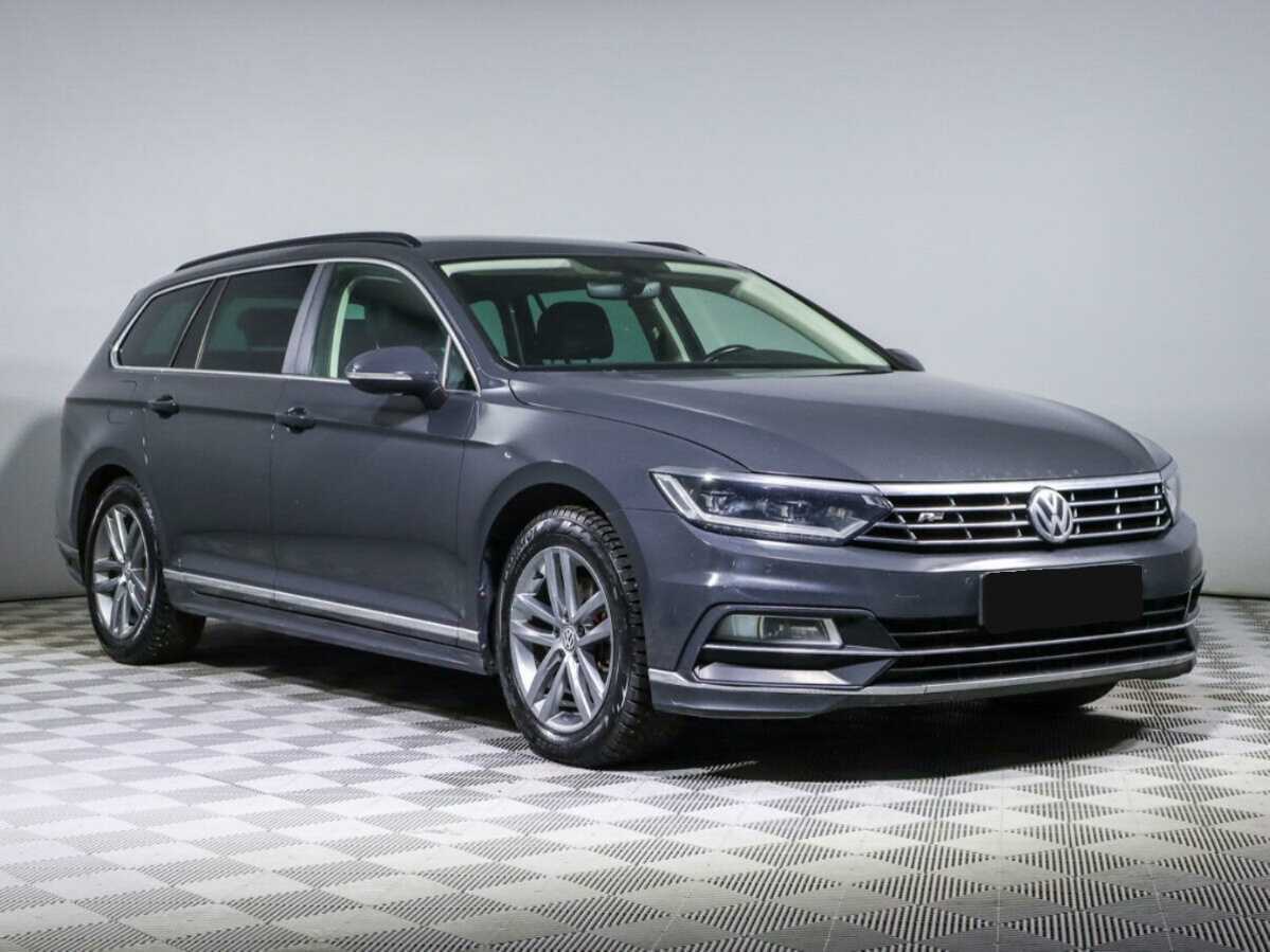 Volkswagen Passat, 2017 - Фото №2