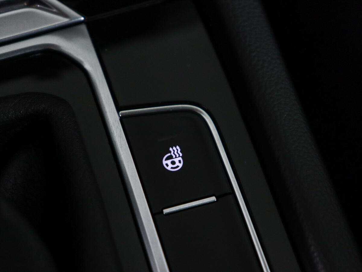 Volkswagen Passat, 2017 - Фото №19