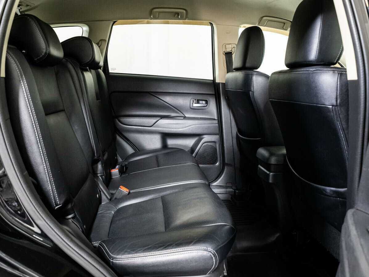 Mitsubishi Outlander, 2014 - Фото №15