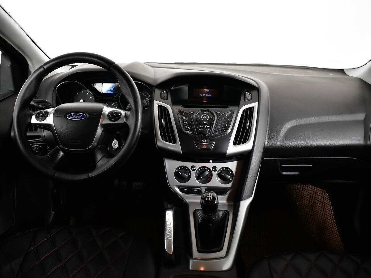 Ford Focus, 2013 - Фото №9