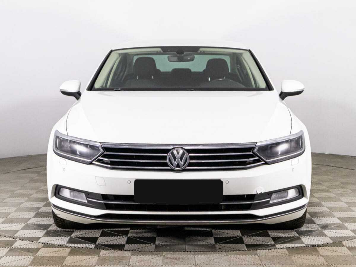 Volkswagen Passat DSG7, 2017 - Фото №1