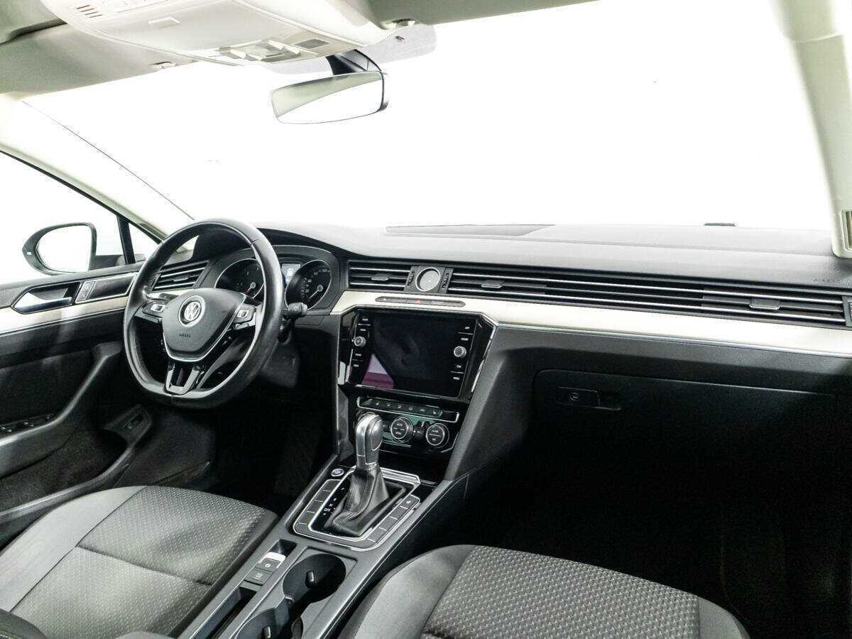 Volkswagen Passat DSG7, 2017 - Фото №8
