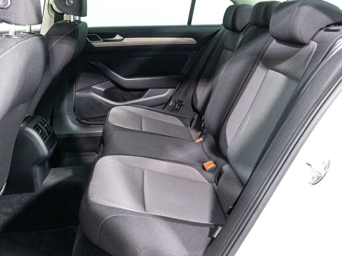 Volkswagen Passat DSG7, 2017 - Фото №9