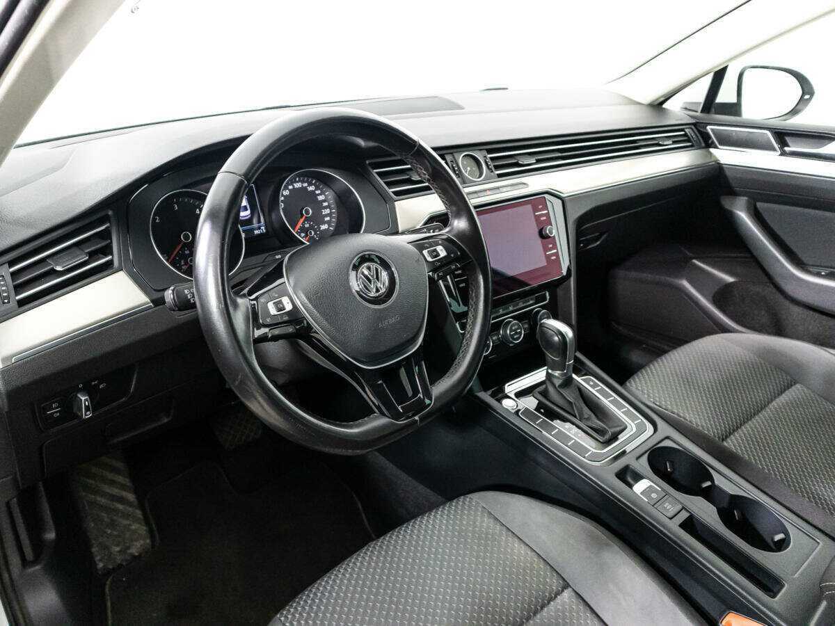 Volkswagen Passat DSG7, 2017 - Фото №10