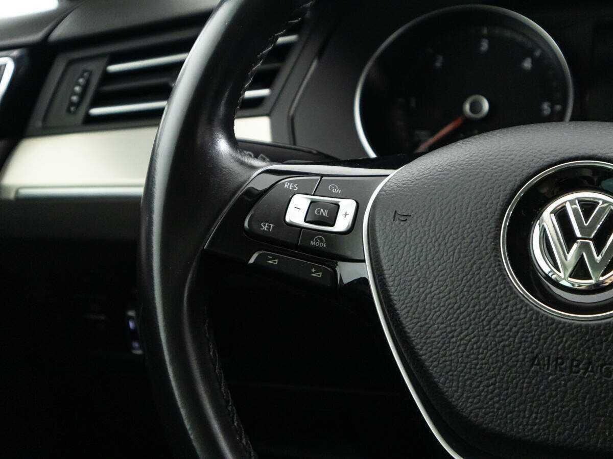 Volkswagen Passat DSG7, 2017 - Фото №17