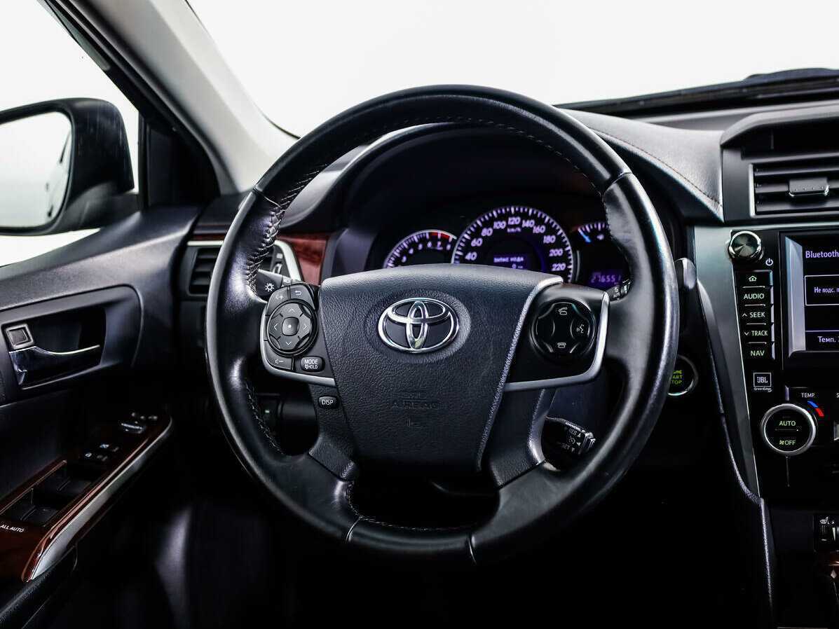 Toyota Camry, 2013 - Фото №9