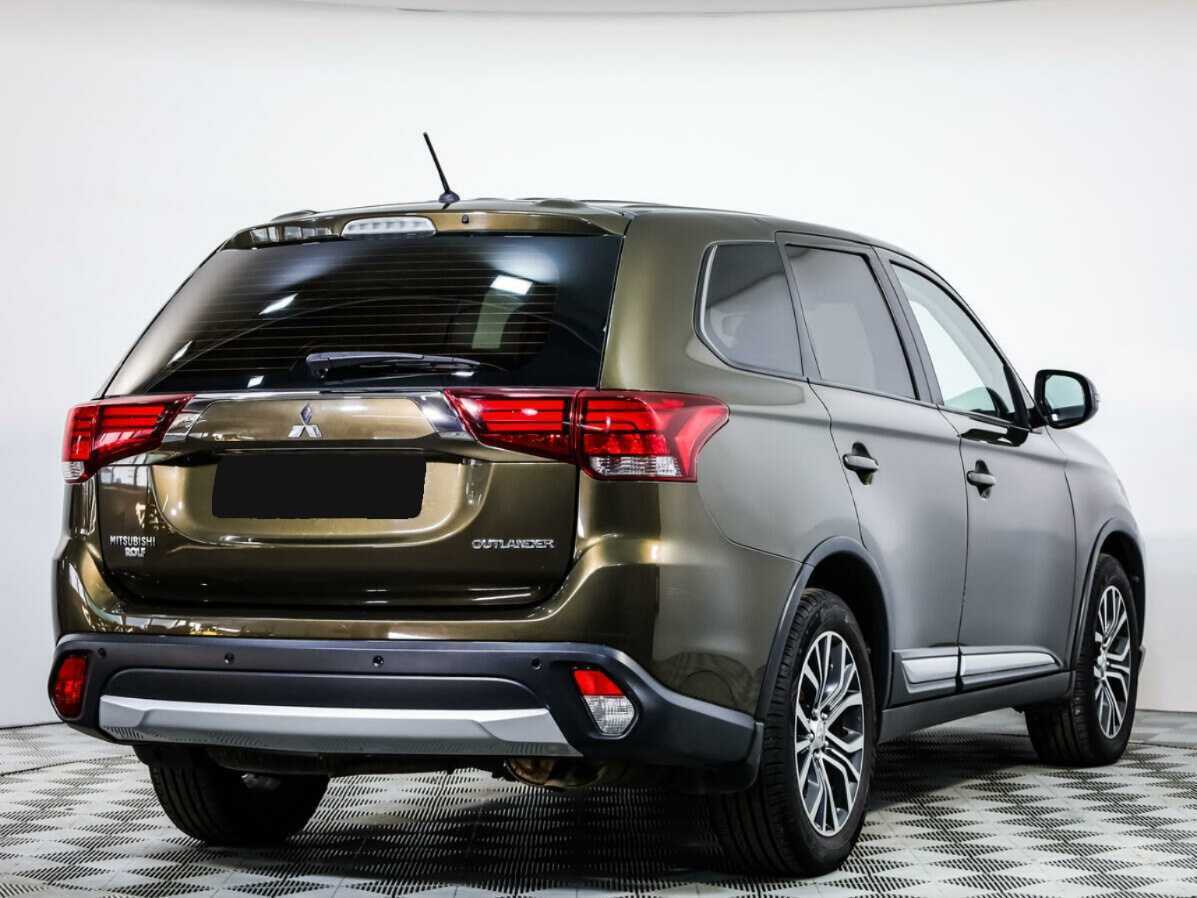 Mitsubishi Outlander, 2015 - Фото №3