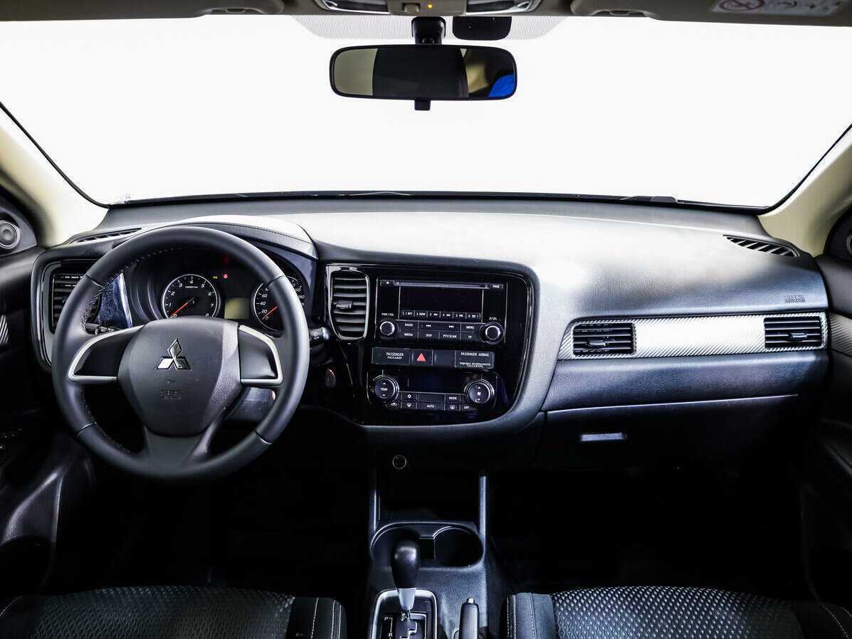 Mitsubishi Outlander, 2015 - Фото №8