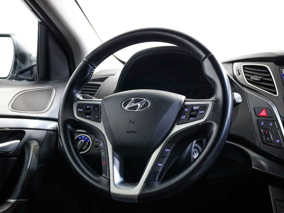 Hyundai i40, 2015 - Фото №12