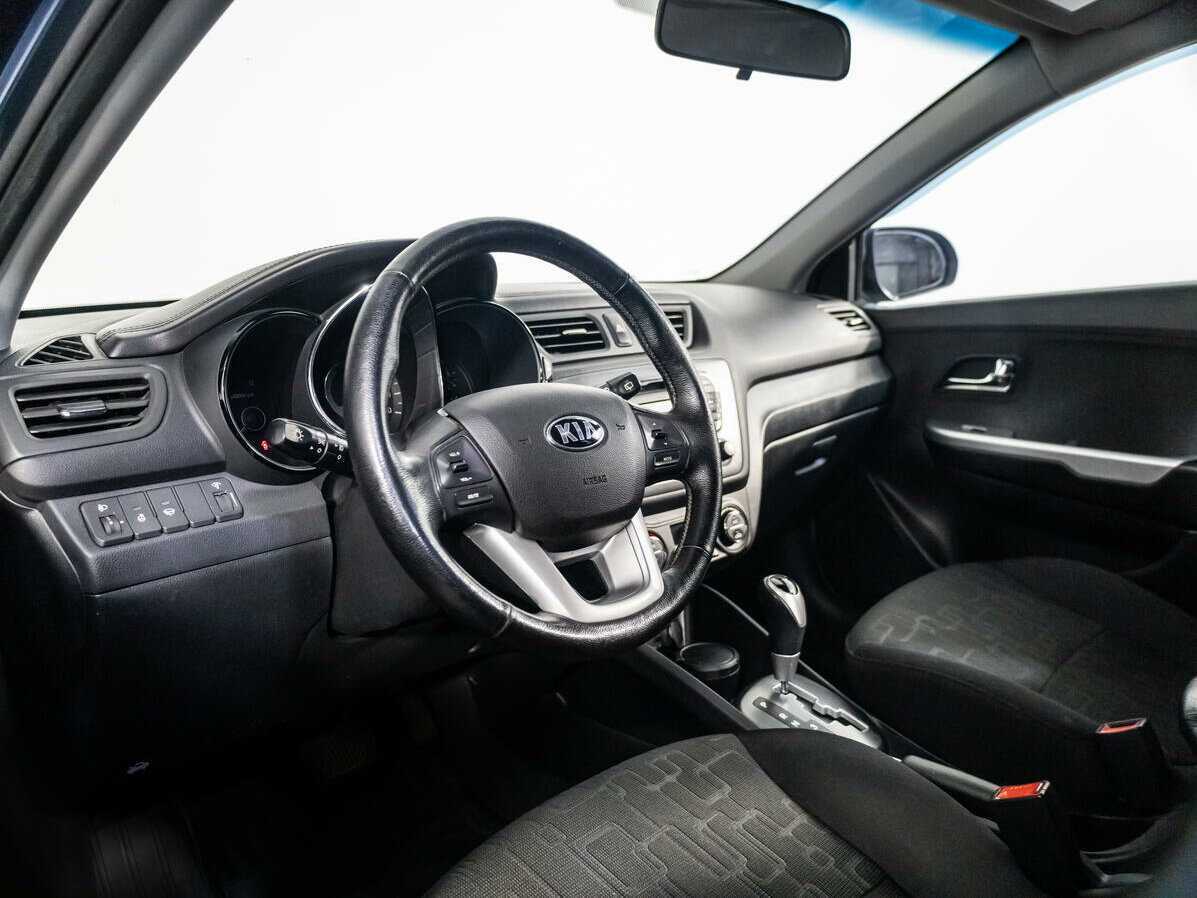 Kia Rio 4-speed, 2013 - Фото №9