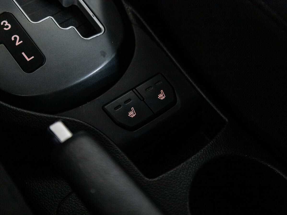 Kia Rio 4-speed, 2013 - Фото №14