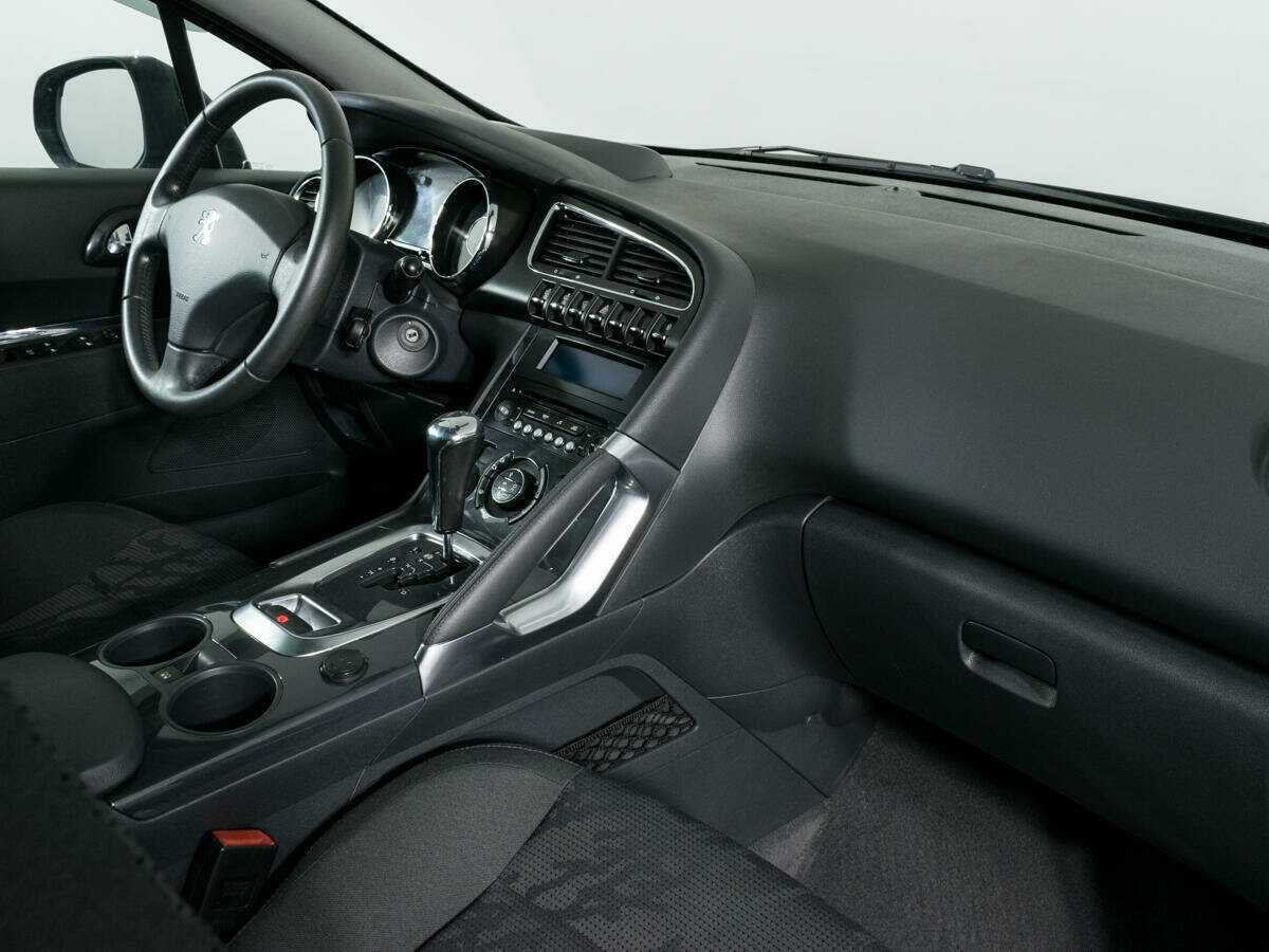 Peugeot 3008, 2012 - Фото №8