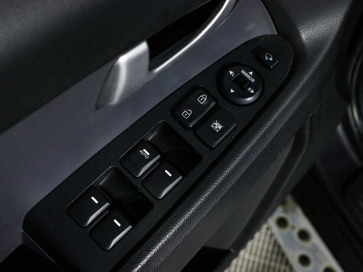 Kia Sportage, 2012 - Фото №18