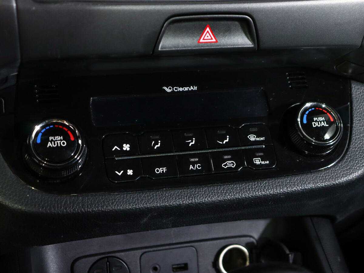 Kia Sportage, 2012 - Фото №22