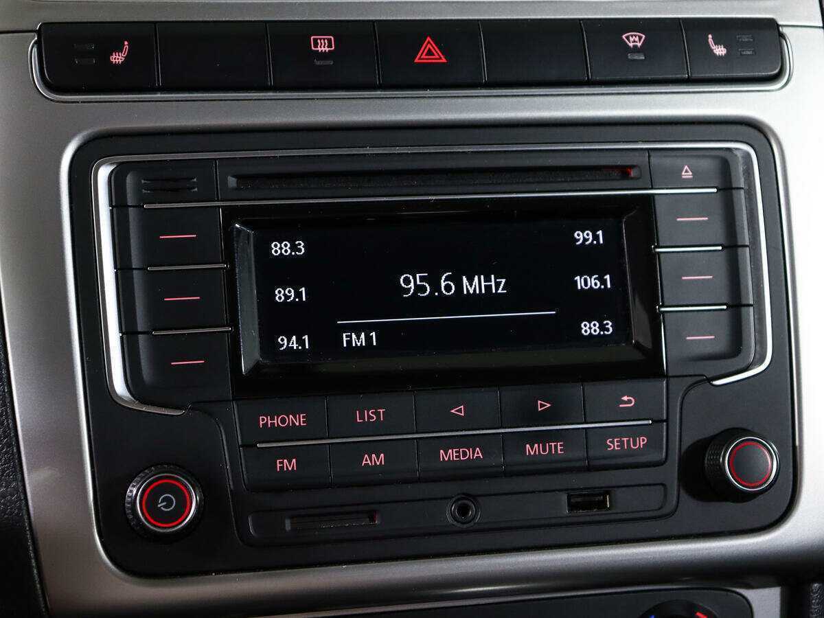 Volkswagen Polo, 2016 - Фото №16