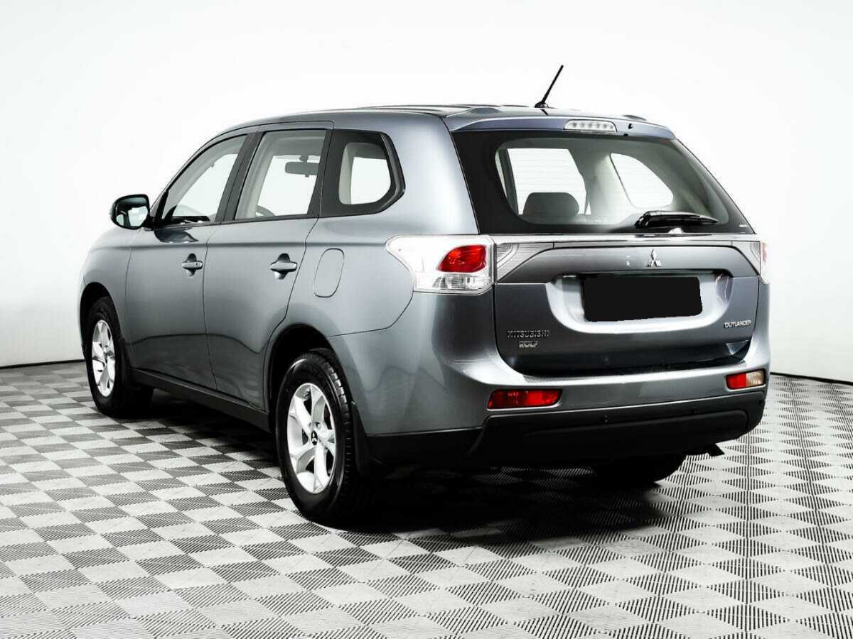 Mitsubishi Outlander, 2013 - Фото №6